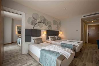 Xoria Deluxe Hotel 5*