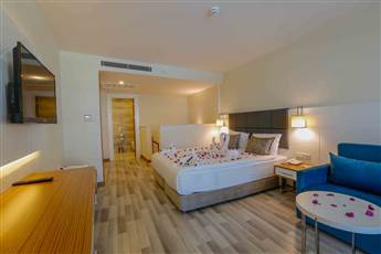 Xoria Deluxe Hotel 5*