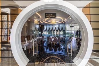 Xoria Deluxe Hotel