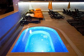 Xperia Grand Bali Hotel 4*