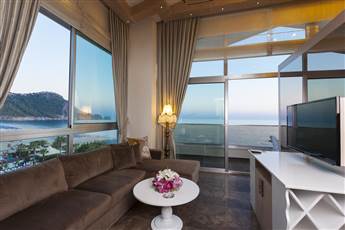 Xperia Saray Beach Hotel 4*