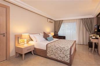 Xperia Saray Beach Hotel 4*