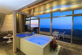 Xperia Saray Beach Hotel