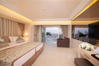 Xperia Saray Beach Hotel