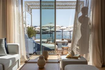 Yalıkavak Marina Hotel by Social Living Collection 5*