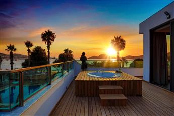 Yalipark Beach Hotel 3*