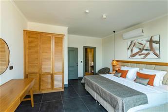 Yalipark Beach Hotel 3*