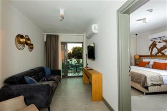 Yalipark Beach Hotel 3*