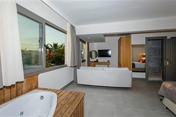 Yalipark Beach Hotel 3*