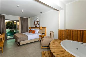 Yalipark Beach Hotel 3*