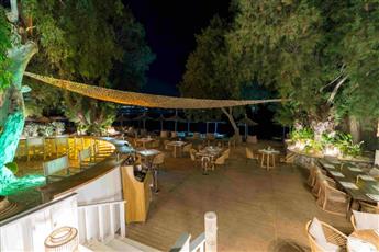 Yalipark Beach Hotel