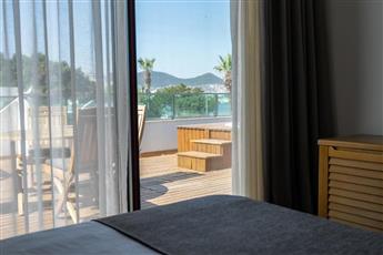 Yalipark Beach Hotel