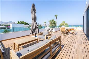 Yalipark Beach Hotel