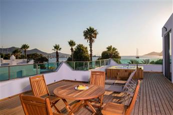 Yalipark Beach Hotel