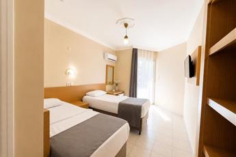 Yaman Life Hotel