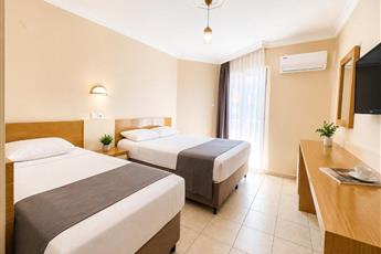 Yaman Life Hotel