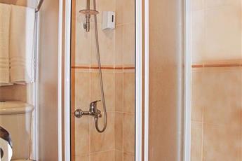 Yaman Life Hotel