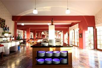 Yel Holiday Resort 4*