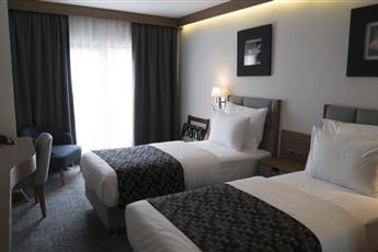 Yuksel Istanbul Yenikapi 4*