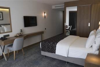 Yuksel Istanbul Yenikapi 4*