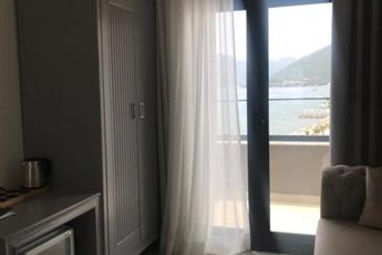Yunus Beach Hotel