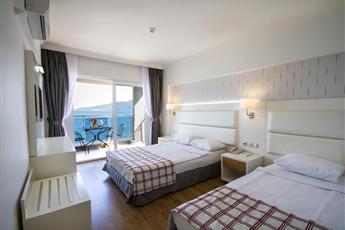 Yunus Beach Hotel