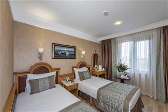 Zagreb Hotel 4*
