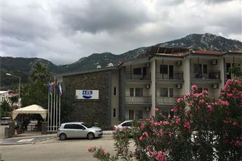 Zeus Turunc Hotel