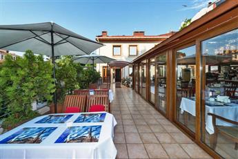 Zeynep Sultan Hotel 3*