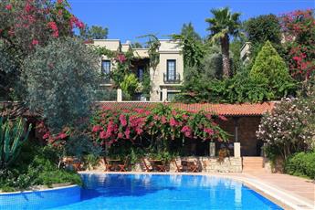 Zeytinada Hotel