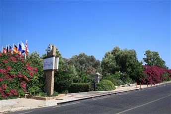 Zeytinada Hotel