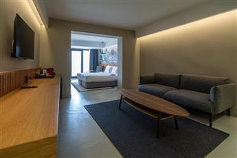 Zimmer Bosphorus Hotel 4*