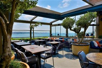 Zimmer Bosphorus Hotel