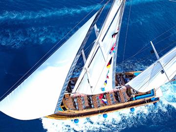Pirates Yacht