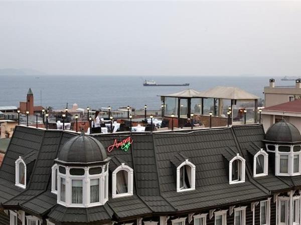 Amiral Palace Hotel