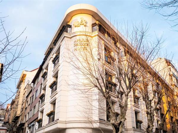 Aprilis Deluxe Hotel