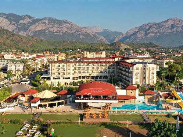 Armas Labada Hotel 5* Armas Labada Hotel 5*