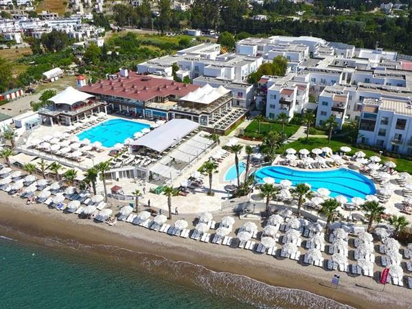 Armonia Holiday Village & Spa 5* Armonia Holiday Village & Spa 5*