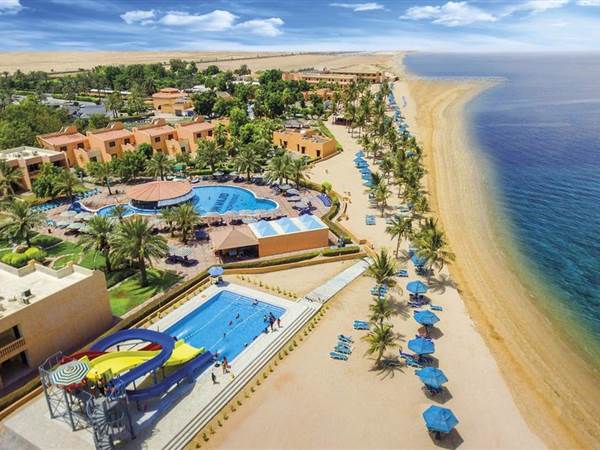 BM Beach Resort 4* BM Beach Resort 4*