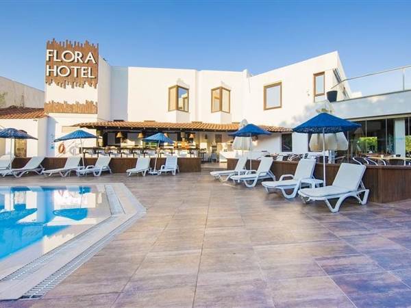 Club Flora Hotel 3* Club Flora Hotel 3*