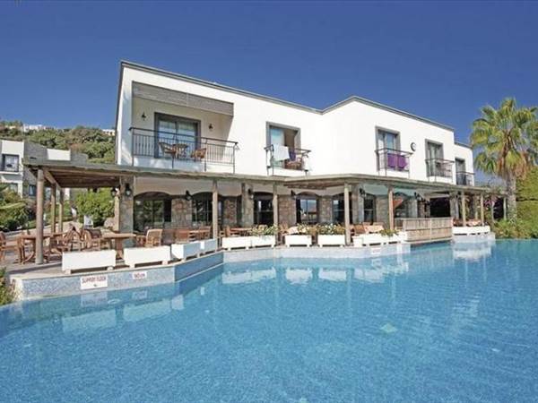 Costa 3S Beach Hotel 4* Costa 3S Beach Hotel 4*