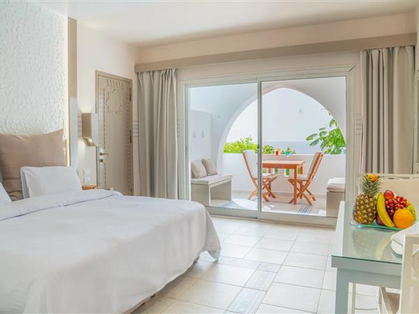 Domina Coral Bay Aquamarine Beach Deluxe 5*