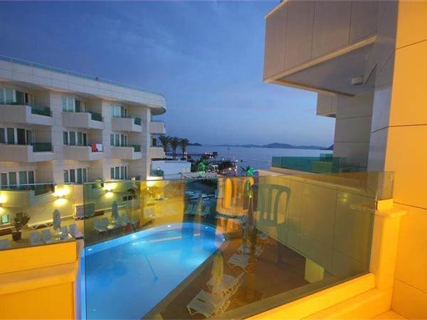 Dragut Point South Hotel 4* Dragut Point South Hotel 4*