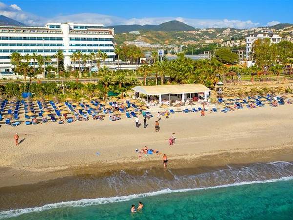 Drita Resort & Spa Hotel 5* Drita Resort & Spa Hotel 5*