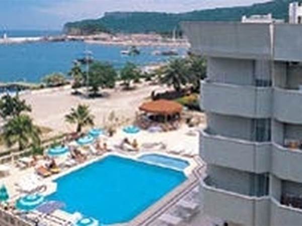Fame Beach Hotel 4* Fame Beach Hotel 4*