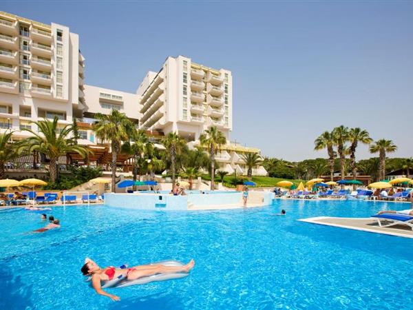 Fantasia Deluxe Hotel