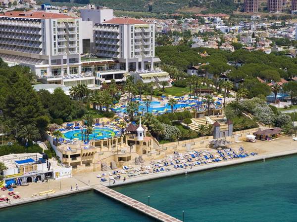 Fantasia Deluxe Hotel 5* Fantasia Deluxe Hotel 5*