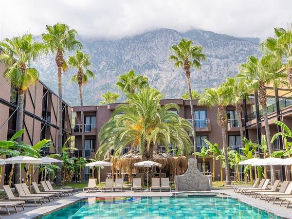 Golden Sun Hotel - Adult Only