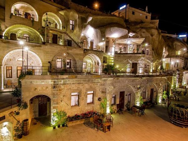 Hera Cave Suites Hera Cave Suites