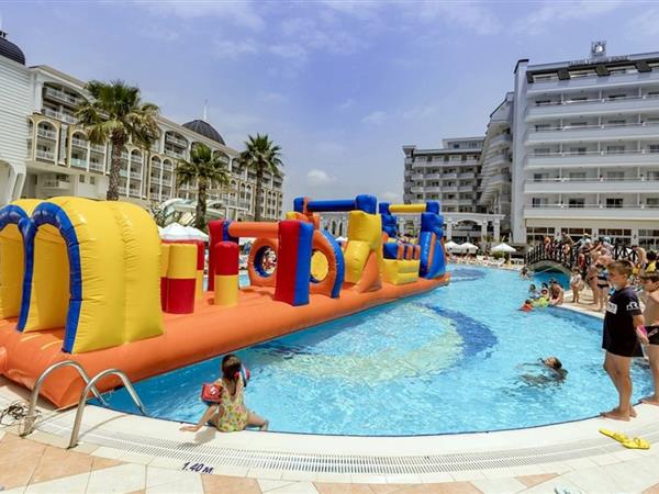Holiday Garden Resort